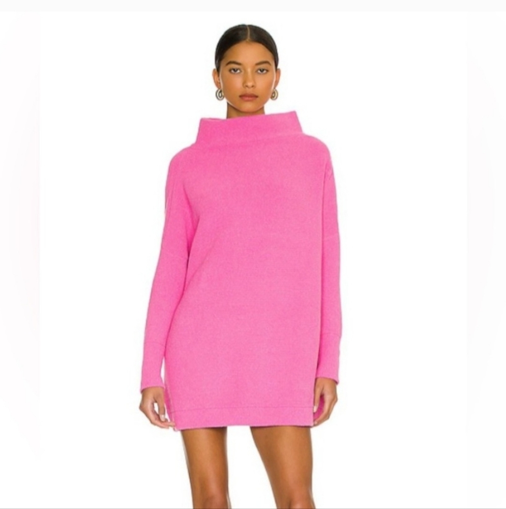 SOLD** Free People Electric Pink Slouchy Tunic Ottoman Size XS